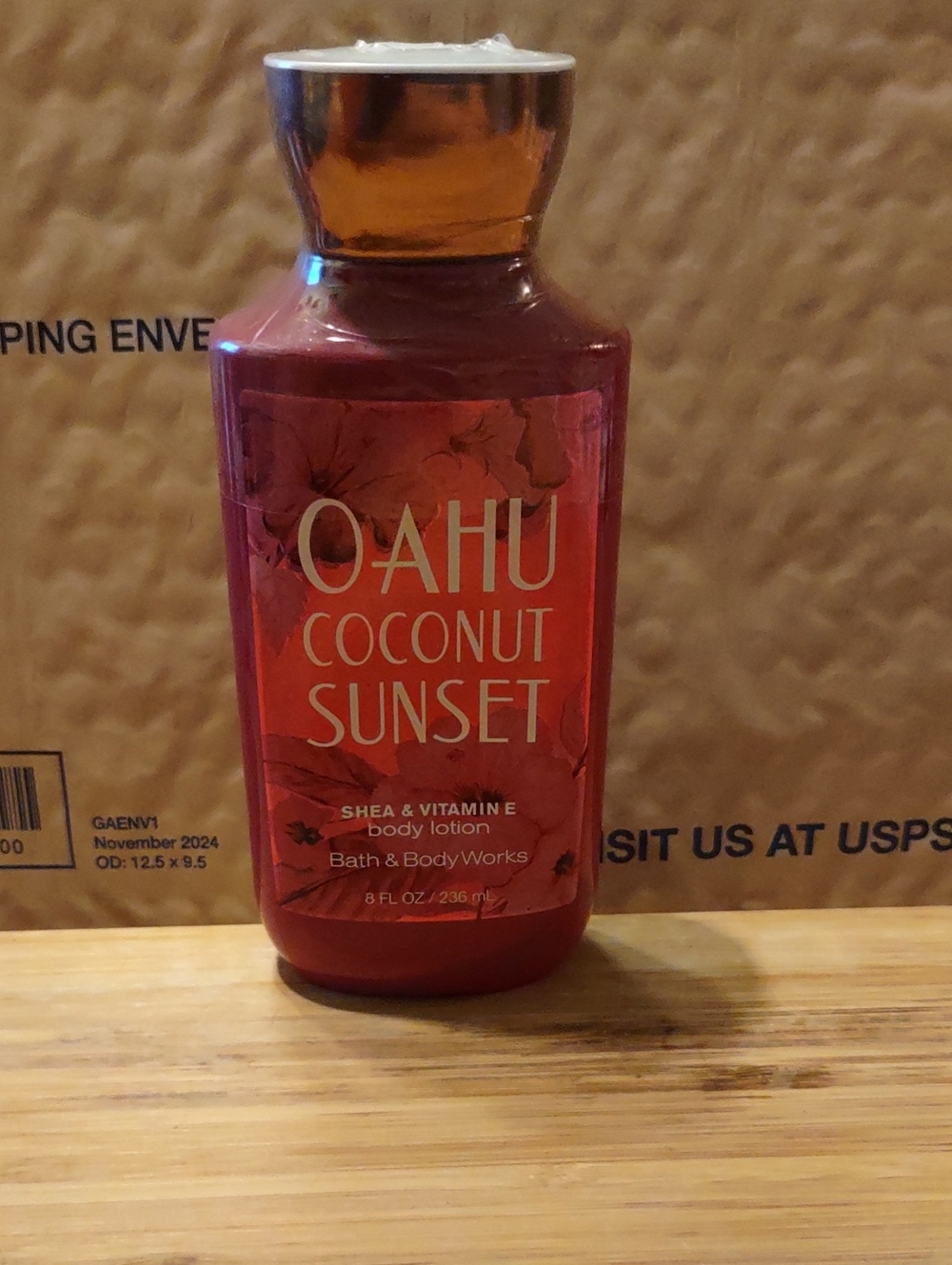 Bath & Body Works Oahu Coconut Sunset Lotion - New Sealed Discontinued
